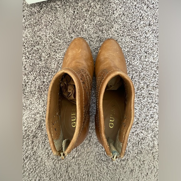 GUESS Heel Booties Size 6 - Picture 5 of 8